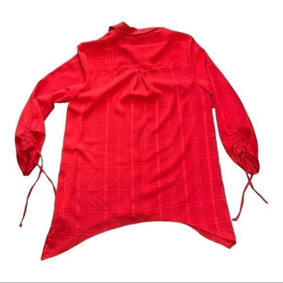 New Directions Blouse - Picture 2 of 9